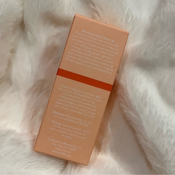 Peach & Lily Glass Skin Refining Serum - Picture 4 of 5